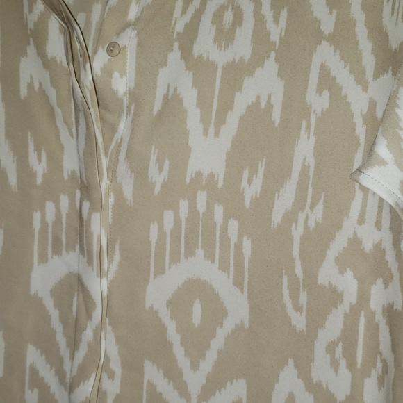 blouse - Picture 3 of 3